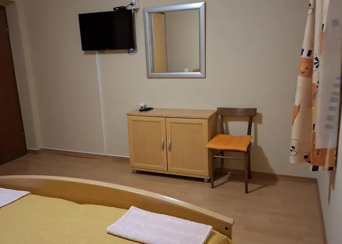 招待所 Eda 扎达尔