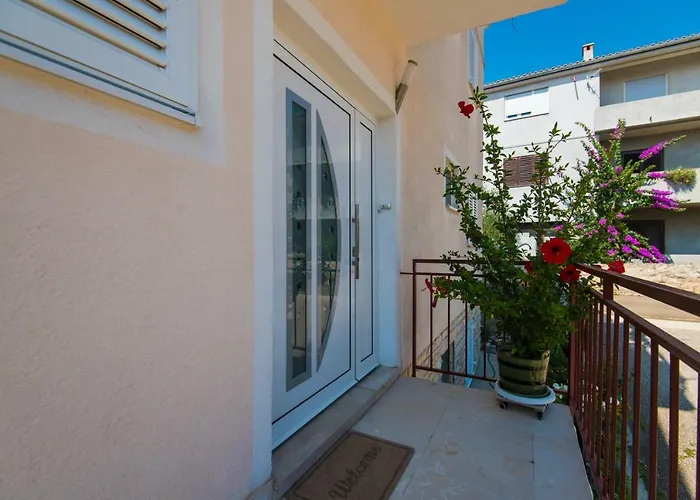 招待所 Eda 扎达尔